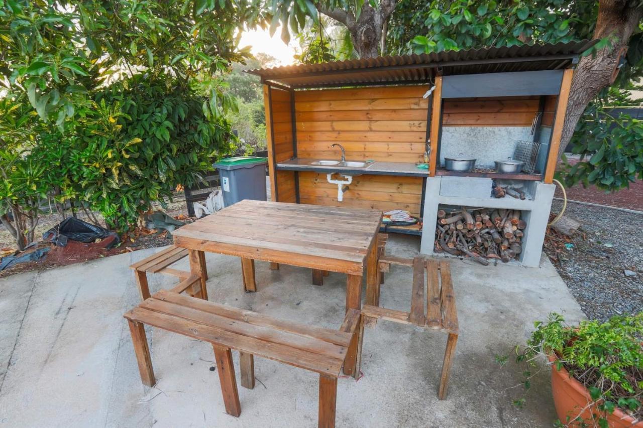 L'Avocat 1 Avec Piscine Chauffee Et Jacuzzi A Partager Villa Le Tampon Ngoại thất bức ảnh